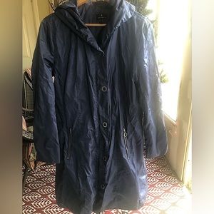 MARBLE Scotland Packable Hood Raincoat